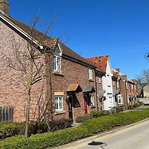 https://spoonbill-cottage.yorkshirehotels.net